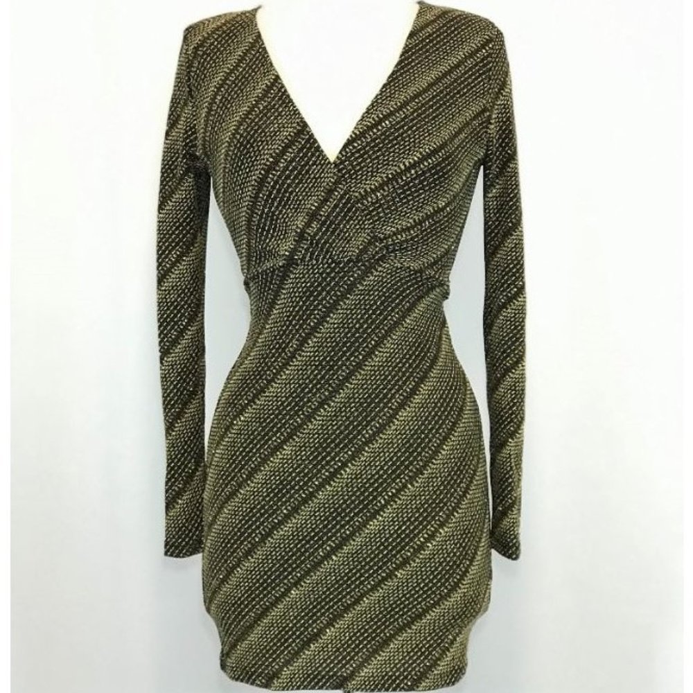 A'Gaci Long Sleeved V-Neck Mini Dress